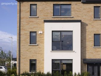 4 Bedroom, Adamstown, Adamstown, Co. Dublin - Image 2