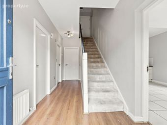 46 Parkview, Robswall, Malahide, Co. Dublin - Image 2