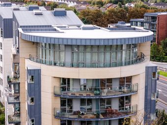 Penthouse 215, Beechwood Court, Blackrock, Co. Dublin, Blackrock, Co. Dublin