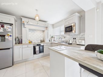 10 Avondale Drive, Avondale, Waterford City Centre, Co. Waterford - Image 2