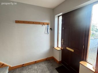 32 Dun Eoin Meadows, Carrigaline, Carrigaline, Co. Cork - Image 2