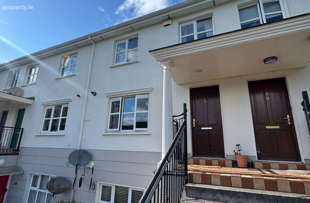 28 Fern Way, Classes Lake, Ballincollig, Co. Cork - Click to view photos