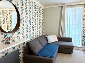 Apartment 95, Newmarket Square, Ward's Hill, Dubli, Christchurch, Dublin 8 - Image 2