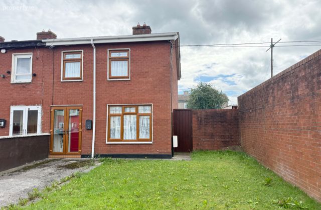 10 Drumcairn Green, Dublin 24, Tallaght, Dublin 24 - Click to view photos