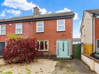27 Pineview Grove, Dublin 24, Aylesbury, Dublin 24