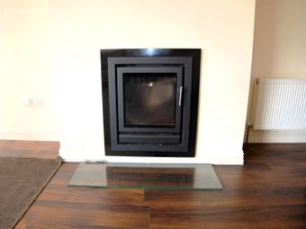 26 An Sr&uacute;than, Cross Street, Loughrea, Co. Galway - Image 5