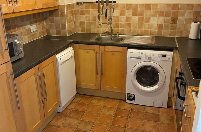 Apartment 61, Knockmaree, Chapelizod, Dublin 20 - Click to view photos