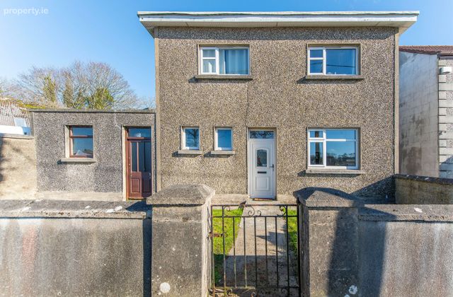 20 Riverside, Woodquay, Galway, Woodquay, Co. Galway - Click to view photos