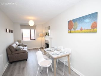 Apartment 47, Crescent House, Marino, Dublin 3 - Image 4