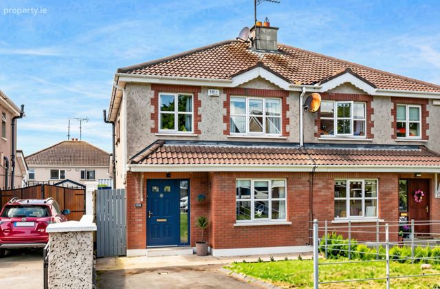 144 Hazelwood, Gorey, Gorey, Co. Wexford - Click to view photos