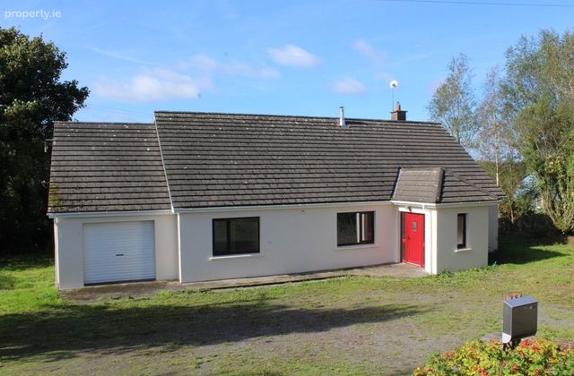Lissicorrane, Enniskeane, Enniskeane, Co. Cork - Click to view photos