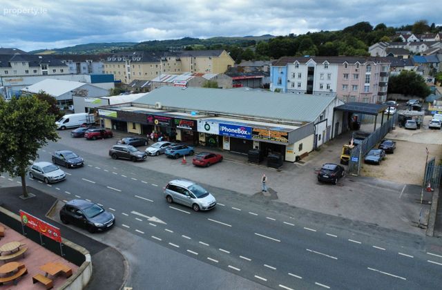 Larkin's Retail Park, Pearse Road, Letterkenny, Co. Donegal - Click to view photos