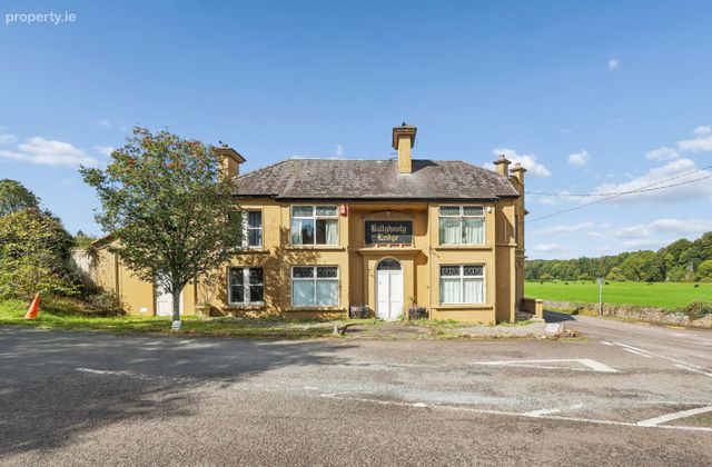 Ballyhooly Lodge Or Castle Tavern, Ballyhooly, Co. Cork - Click to view photos
