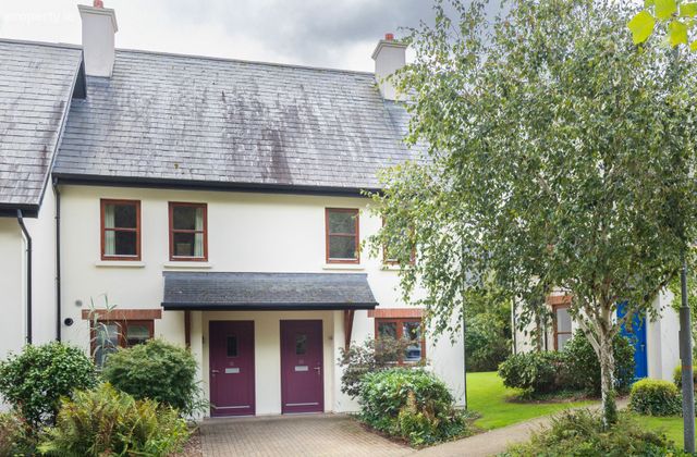 30 Courtyard Lodges, Fota Island Resort, Cobh, Midleton, Fota, Co. Cork - Click to view photos