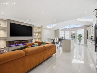 7 Manorfields Green, Clonee, Dublin 15 - Image 4