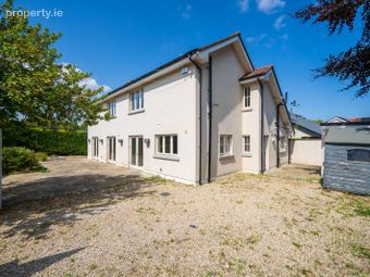 Meridien, Hainault Road, Foxrock, Dublin 18