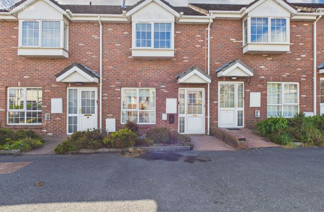 2 Springfield Mews, Old Waterford Road, Tramore, Co. Waterford - Click to view photos