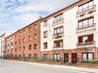 8 Bertram Court, Francis Street, Dublin 8