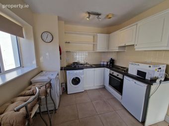 Apartment 1, Lee Vista, Victoria Cross, Co. Cork - Image 3