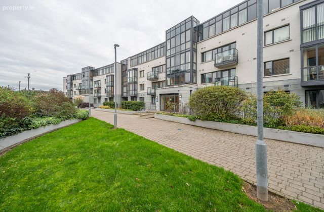 Apartment 73, Block 3, Parkgate Place, Parkgate Street, Dublin 8, Dublin 8 - Click to view photos
