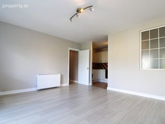 35 Hazelgrove Court, Tallaght, Dublin, Tallaght, Dublin 24 - Image 3