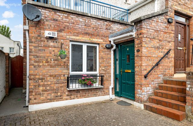 9 Gandon Mews, Lucan, Co. Dublin, Lucan, Co. Dublin - Click to view photos