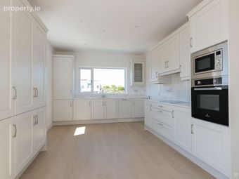 Apartment 12, Cnoc Fearn&aacute;in, Station Road, Oranmor, Clennascaul, Co. Galway - Image 4