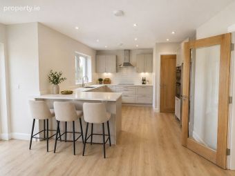16 Codrum Green, Codrum Hall, Ovens, Co. Cork - Image 4