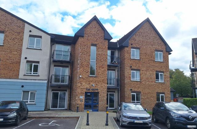 Apartment 12, The Mews, The Oaks, Classes Lake, Ballincollig, Co. Cork - Click to view photos