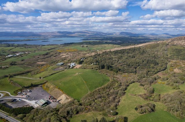 Hollyhill, Bantry, Bantry, Co. Cork - Click to view photos