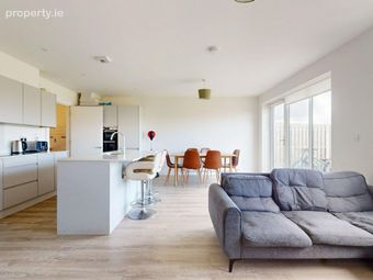 38 Stapolin Avenue, The Coast, Baldoyle, Dublin 13 - Image 3