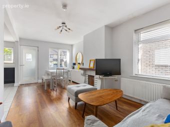23 Brooklawn Wood, Stradbrook Road, Blackrock, Co. Dublin - Image 3