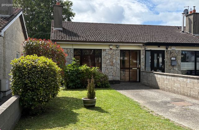 13 Cherrywood Villas, Dublin 22, Clondalkin, Dublin 22 - Click to view photos