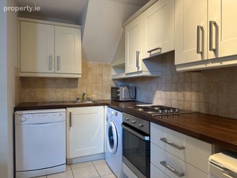 Flat 5, Auburn House, Rathgar, Dublin 6 - Image 3