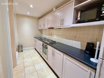 Apartment 50, Hyde Square, Kilmainham, Dublin 8 - Image 5