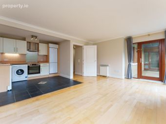 52 Hunters Hall, Hunters Place, Ballycullen, Dublin 24