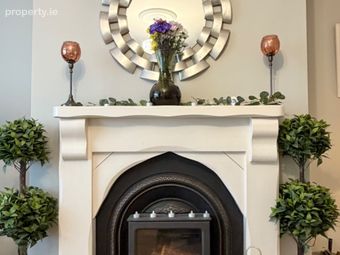 24 The Crescent, The Weir View, Kilkenny, Co. Kilkenny - Image 4