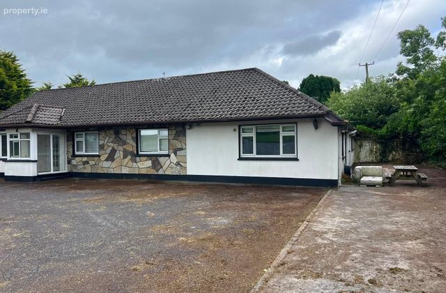 Creewood, Slane, Co. Meath - Click to view photos