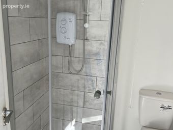 17 Wade's Avenue, Dublin 5, Raheny, Dublin 5 - Image 3