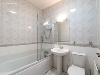 Carlton House, Cartlon Villas, Ballsbridge, Dublin 4 - Image 4