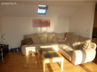 68 hansted Cresent, Lucan, Co. Dublin