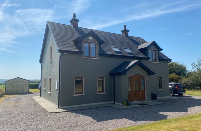 Ballincourneenig, Innishannon, Ovens, Co. Cork - Click to view photos
