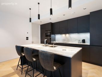 Apartment 16, 55 Lad Lane, Dublin 2 - Image 3