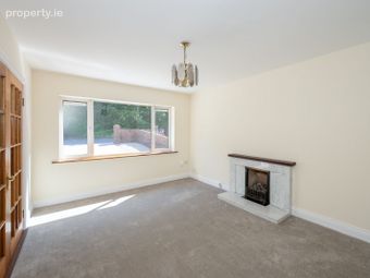 17 Birchgrove, Monahan Road, Ballintemple, Co. Cork - Image 3