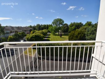 Apartment, Avoca Hall, Avoca Park, Blackrock, Co. Dublin - Image 4