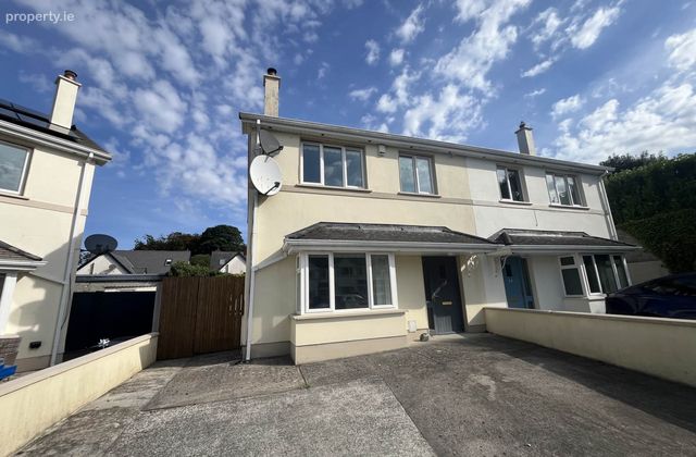29 Castlerock Woods, Castleconnell, Limerick, Co. Limerick, Castleconnell, Co. Limerick - Click to view photos