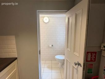 Pembroke Street Lower, Dublin 2 - Image 4