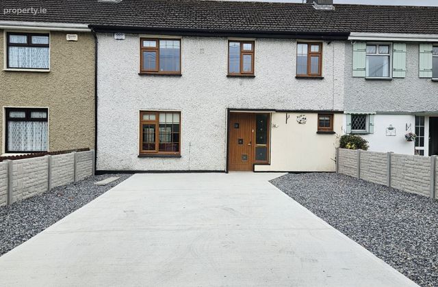 Marian Place, Tullamore, Co. Offaly - Click to view photos