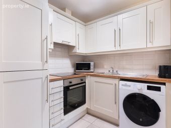 6 Carmichael Hall, Windy Arbour, Dublin 14, Windy Arbour, Dublin 14 - Image 5
