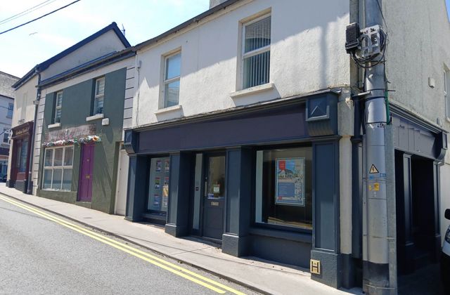 27 Pearse Street, Athlone, Co. Westmeath, Athlone, Co. Westmeath - Click to view photos